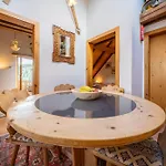 Chasa Rosa Vna