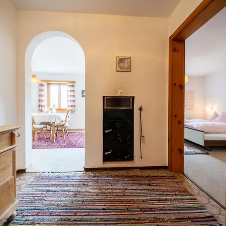 Apartment Chasa Rosa *