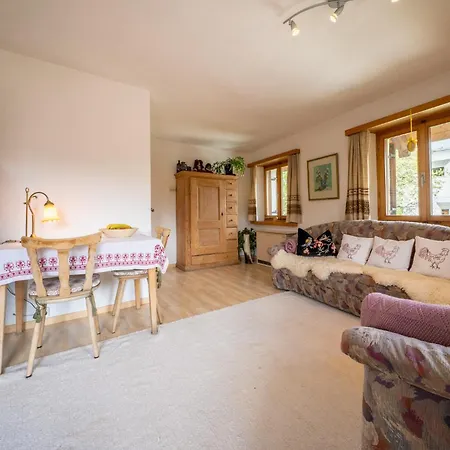 Appartement Chasa Rosa *