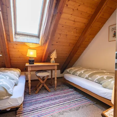 Apartment Chasa Rosa *